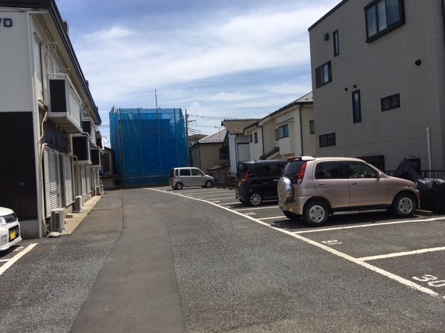カトレアハイツ 駐車場