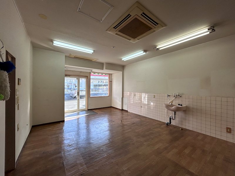 木野店舗 内装